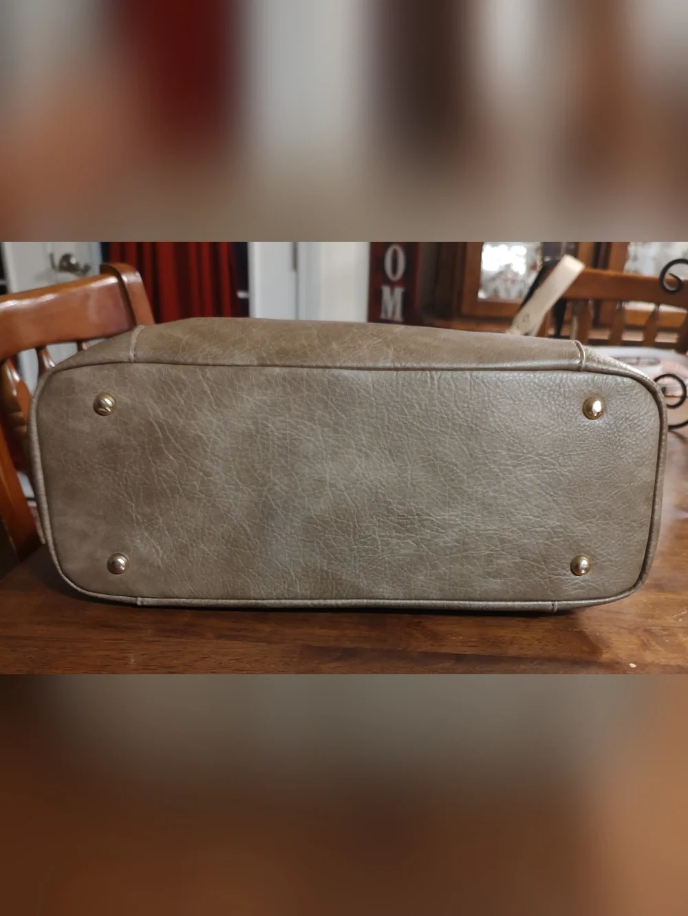 Chic Tassel Hobo Shoulder Bag in Taupe